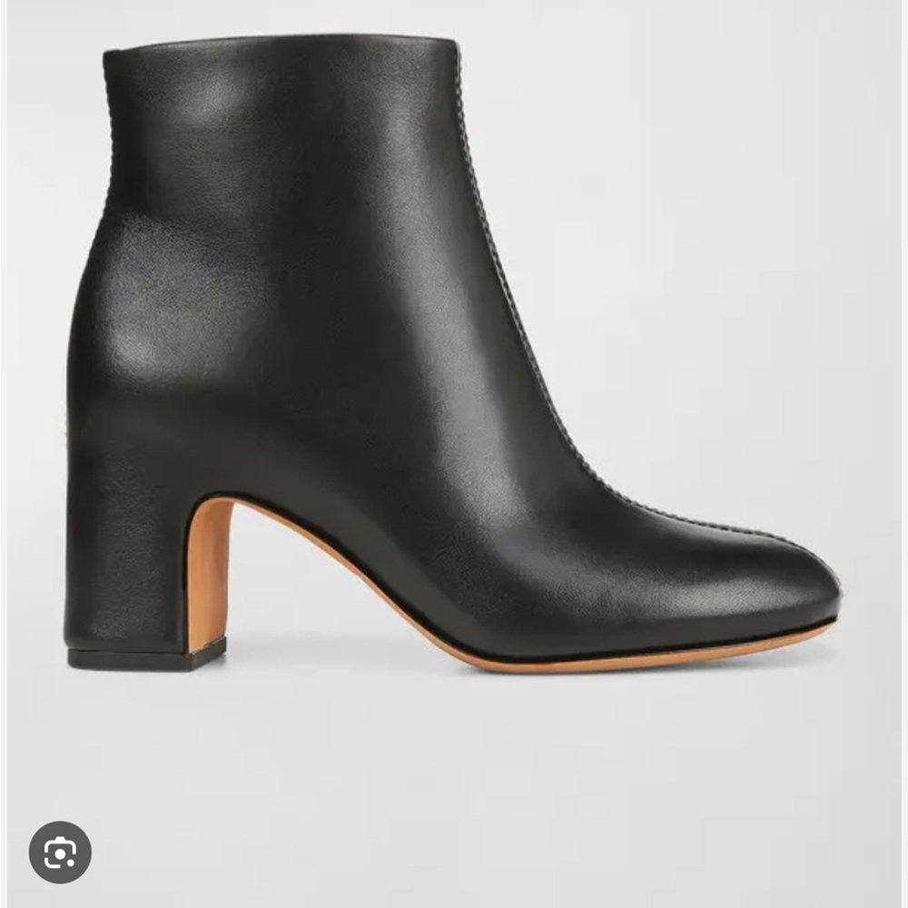 LIKE NEW Vince Terri Leather Ankle Boots - Picture 2 of 9